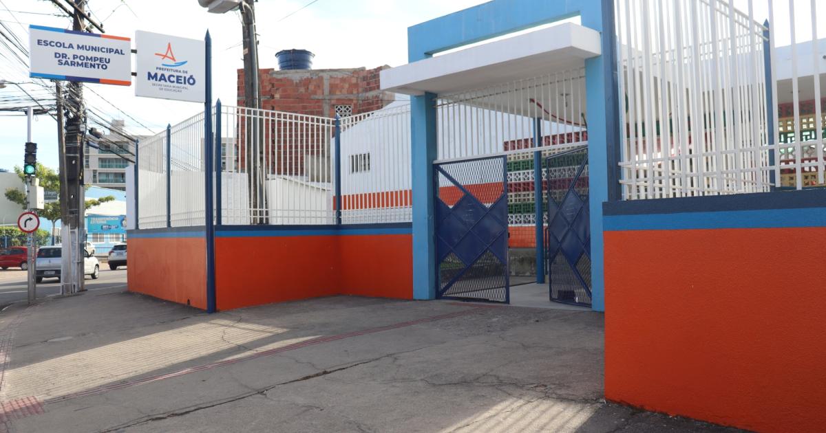 Prefeitura de Maceió | Escola Municipal Pompeu Sarmento conquista 14…