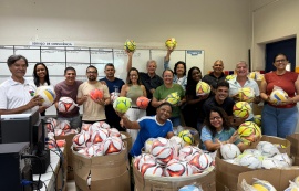Serviço de Convivência de Maceió recebe materiais esportivos