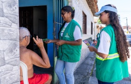 Prefeitura promove ação de educação ambiental para moradores do Pontal da Barra