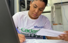 Unidade móvel do Cadastro Único estará no Calçadão do Comércio, nesta quinta-feira(26)