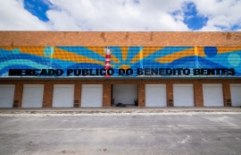 De pai para filho: feirante mantém viva tradição de décadas no comércio de Maceió