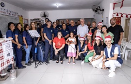 Usuários do Centro POP se divertem em festa de Natal