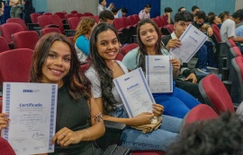 Prefeitura participa de formatura do Emprega Jovem MCZ e amplia oportunidades para a juventude de Maceió