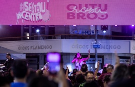 Sextou no Centro conta com ações de conscientização do Outubro Rosa e programação completamente feminina