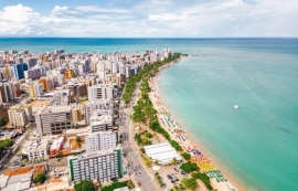 Maceió ocupa a 5ª posição no ranking para o feriado de Tiradentes, aponta Kayak