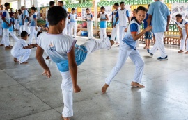 Educação em tempo integral cresce quase 600% e beneficia cerca de 11 mil alunos em 2025