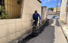 Operação Tapa-Buraco atende 35 bairros e realiza 784 intervenções em fevereiro