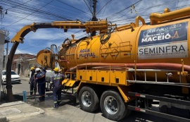 Serviços de drenagem se destacam durante período chuvoso em Maceió
