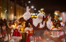 Desfile Natal de Todos Nós acontece nesta segunda (22) em Jaraguá
