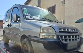 Suspeito de transporte irregular deixa crianças trancadas em veículo