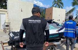 Operação apreende Jet Skis que realizavam o comércio irregular de passeios na orla marítima