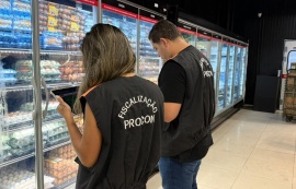 Procon Maceió divulga pesquisa de itens da Cesta Básica e fiscaliza supermercados da capital