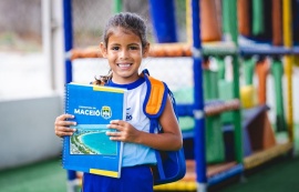 Educação de Maceió anuncia distribuição de 70 mil kits escolares para alunos da rede municipal