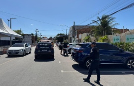 Semsc e DMTT realizam operação contra flanelinhas e uso irregular do espaço público