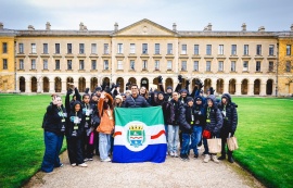 JHC e Marina Candia acompanham alunos em intercâmbio histórico na Inglaterra