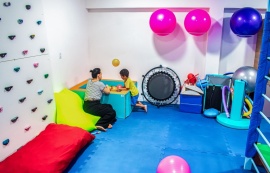Terapia Ocupacional promove autonomia e desenvolvimento para assistidos na Casa do Autista de Maceió