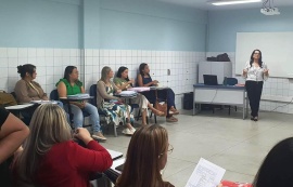 Enfermeiros das UBSs recebem capacitação sobre doenças prevalentes na infância