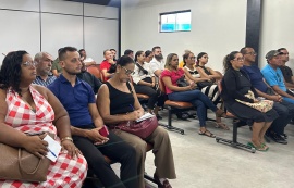Prefeitura de Maceió promove curso de boas práticas para ambulantes da Praça da Faculdade