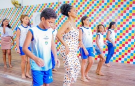 Maceió integra música, teatro e dança à educação em tempo integral desde 2023