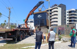 Segurança Cidadã remove trailers e barraca que funcionavam de forma irregular