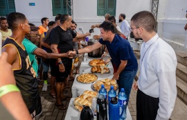 Acolhidos da Casa de Ranquines recebem visita do vice-prefeito