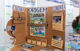 Estudantes da rede municipal apresentam projeto em evento de pesquisa e inovação