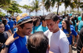 Vice-prefeito participa da Caminhada do Amor 2025, no Corredor Vera Arruda