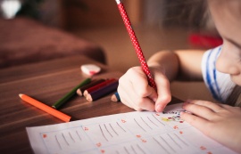 Seminário da Saúde abordará cuidados com crianças e adolescentes neurodivergentes