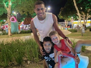 Crianças se divertem na Vila Encantada. Foto: Beto Macário/ Secom Maceió