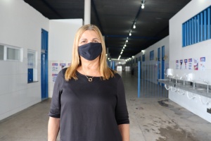Diretora da escola Jarede Viana, Roxana Araújo, destacou importância das visitas. Foto: Jamerson Soares (estagiário)/Ascom Semed