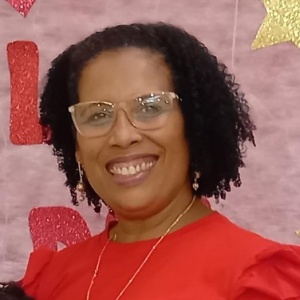 Coordenadora pedagógica do EJAI na unidade escolar Edenilda Maria da Costa. Foto: arquivo pessoal