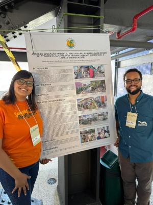 Participantes expuseram banner durante o evento. Foto: Ascom Alurb