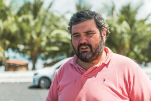 Gerente da Orla diz que foram retiradas cerca de 10 toneladas de lixo da região. Foto: Gabriel Moreira/Secom Maceió