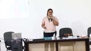 Elisangela Mercado traz conhecimentos sobre a Síndrome Congênita associada à infecção pelo vírus Zika. Foto: Vinícius Moreira
