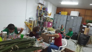 Crianças vão aprender a fazer pipas com material reciclado. Foto: Acom Sudes