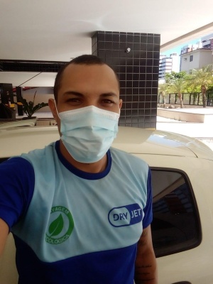 Geovani Silva se cadastrou no Sine Maceió e conseguiu uma oportunidade no mercado de trabalho. Foto: cortesia