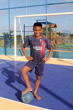 Criança se diverte no Parque Linear Alto do Cruzeiro. Foto: Secom Maceió