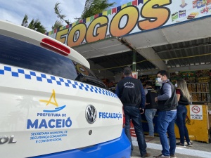 Ação contou com a participação da Semscs, Procon Maceió e do Corpo de Bombeiros Militar de Alagoas. Foto: João Victor Barroso / Ascom Semscs
