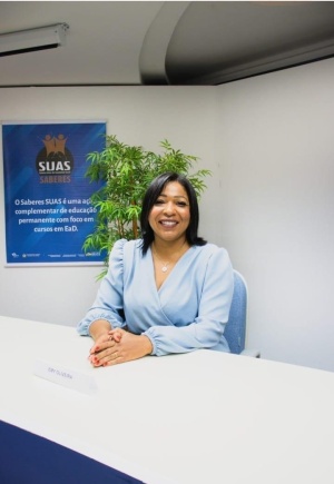 Assistente social, Emy Oliveira, participou do evento Saberes Suas. Foto: cortesia