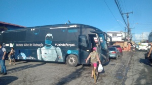 Ônibus da Vacina disponibilizou vacinação contra Influenza e Covid-19. Foto: Ascom SMS