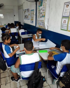 Para a produção do noticiário, os estudantes tiveram que realizar pesquisas e exercícios práticos. Foto: cortesia