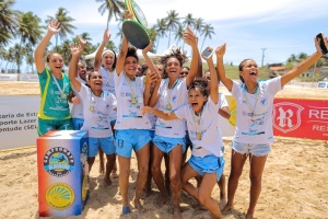 A maiora das jogadoras do time feminino campeão participaram da competição pela primeira vez, revelou Edivânia. Foto: Alisson Frazão / Secom Maceió