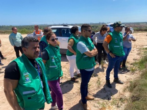 O secretário Marcos Cavalcanti acompanhou a equipe de fiscalização durante a vistoria no CTR. Foto: Ascom Semurb