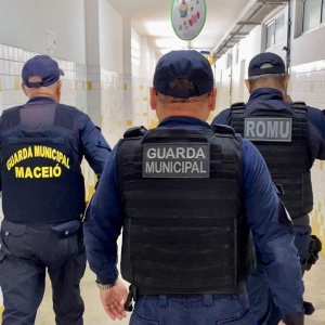 Patrulha Escolar foi criada em 2023 e segue levando segurança ao ambiente escolar. Foto: Carol Neves (estagiária)/ Ascom Semsc