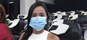 Thaynara Yasmin atua como profissional de saúde na Unidade de Saúde da Família (USF) José Maria de Vasconcelos. Foto: Ascom/SMS