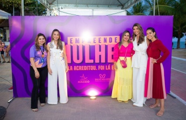 Primeira dama, Marina Candia, abre 1ª Feira da Mulher Empreendedora