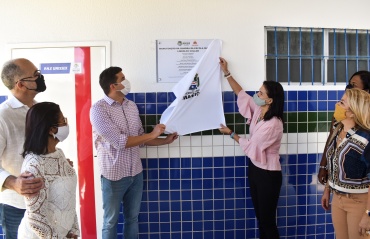 Prefeito Entrega Cmei e Escola Lindolfo Collor