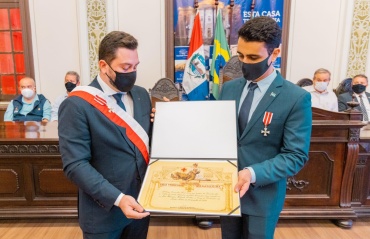 Prefeitura de Maceió homenageia voluntários que atuaram no Ônibus da Vacina da Cruz Vermelha 