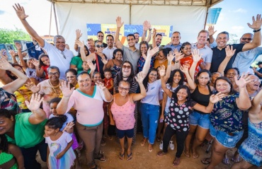 Pavimentação da principal via e mais 10 ruas no Alto do Cruzeiro, em Riacho Doce