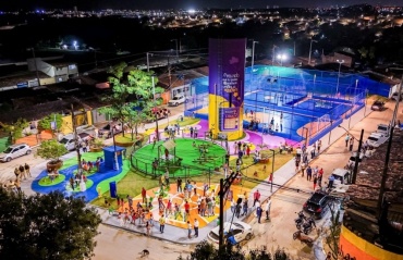 Prefeitura entrega areninha e duas praças aos moradores do Benedito Bentes